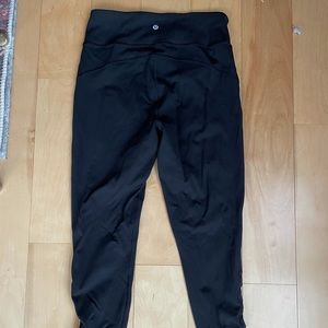 Lulu lemon crop leggings